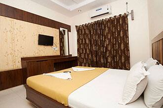 Hotel Sai Vishwakarma Palace, Shirdi 3